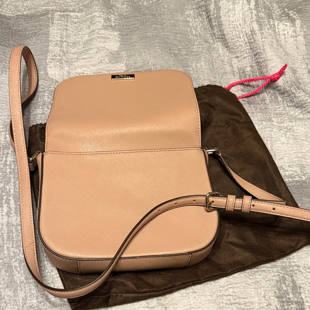 Kate spade ♠️ crossbody bag - Picture 4 of 4